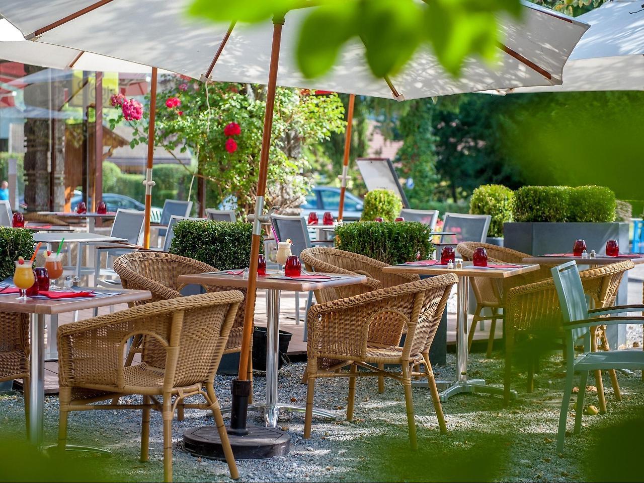 L'Arcalod & Bistrot Jeanne - Lac D'Annecy - Hotel Restaurant Spa Doussard Exterior foto